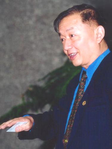 谢小庆 谢小庆