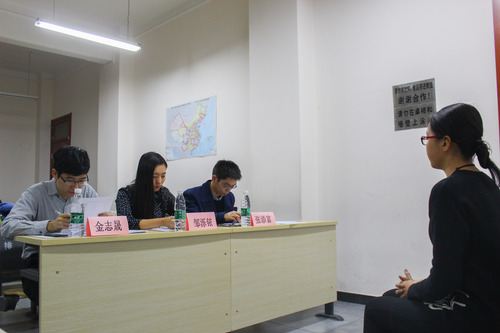 1优秀志愿者答辩现场 1优秀志愿者答辩现场