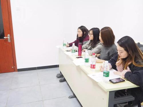 1本次答辩评委 1本次答辩评委