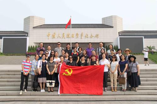 图片1 图片1